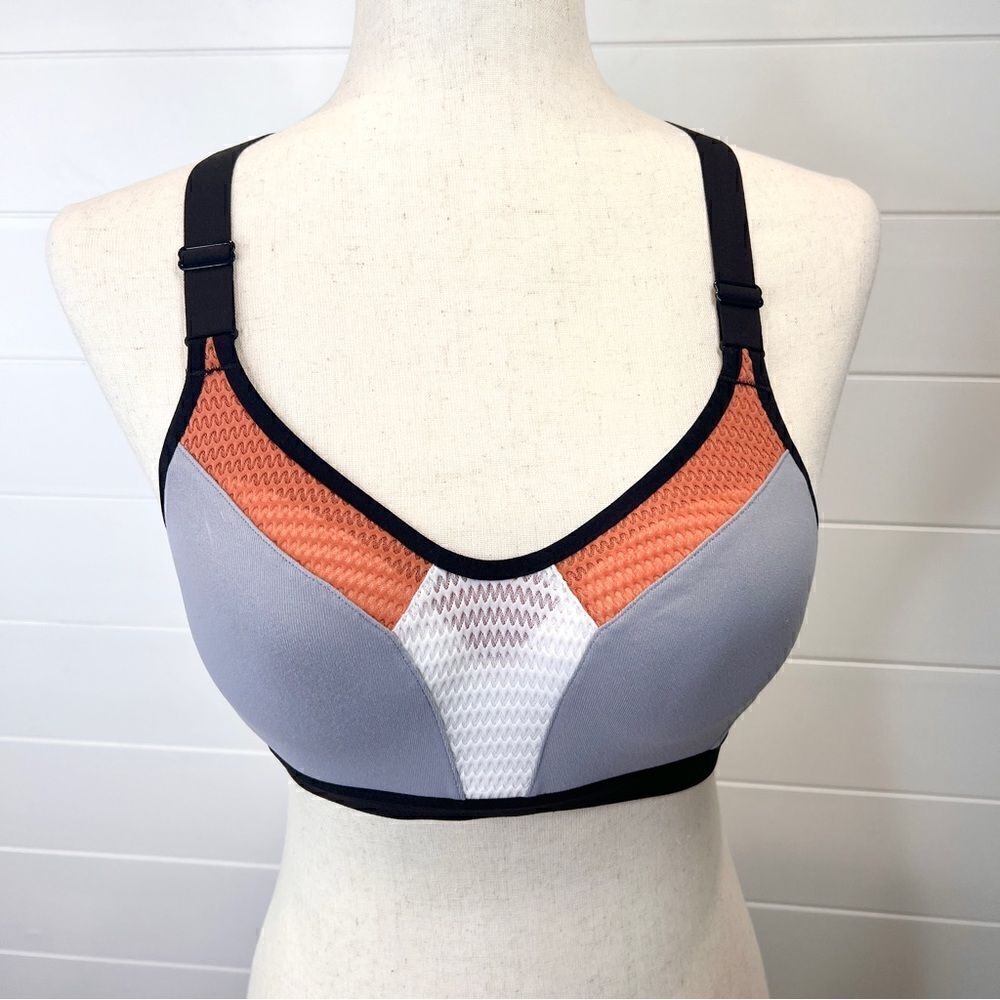 🌺3 FOR $20🌺 -Victoria’s Secret VSX Incredible Sports Bra 32B Gray Burnt Orange